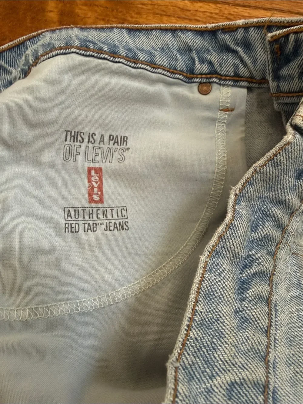 Unisex Levi’s Festival distressed frayed sexy Denim shorts Size 34 ~ Red Tab~